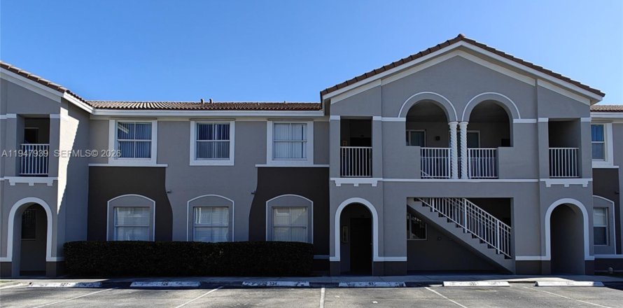 Condo à Homestead, Floride, 3 chambres  № 2004035