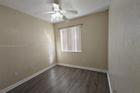 Copropriété à louer à Homestead, Floride: 3 chambres, 108.32 m2 № 2004035 - photo 27