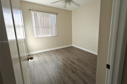 Copropriété à louer à Homestead, Floride: 3 chambres, 108.32 m2 № 2004035 - photo 29