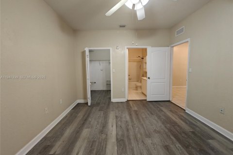 Copropriété à louer à Homestead, Floride: 3 chambres, 108.32 m2 № 2004035 - photo 19