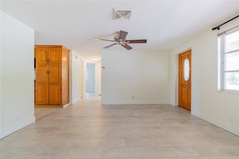 Villa ou maison à vendre à Nokomis, Floride: 2 chambres, 131.83 m2 № 2351845 - photo 12