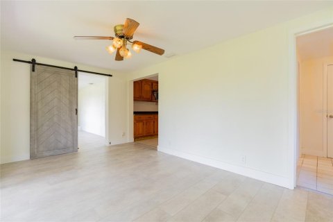 Villa ou maison à vendre à Nokomis, Floride: 2 chambres, 131.83 m2 № 2351845 - photo 25