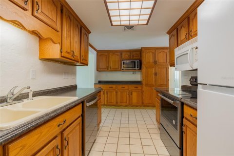 Villa ou maison à vendre à Nokomis, Floride: 2 chambres, 131.83 m2 № 2351845 - photo 15