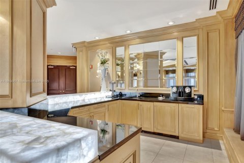 Condominio en alquiler en Aventura, Florida, 4 dormitorios, 310.29 m2 № 1877678 - foto 28