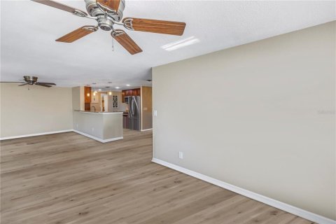 House in Englewood, Florida 2 bedrooms, 141.03 sq.m. № 1542350 - photo 20