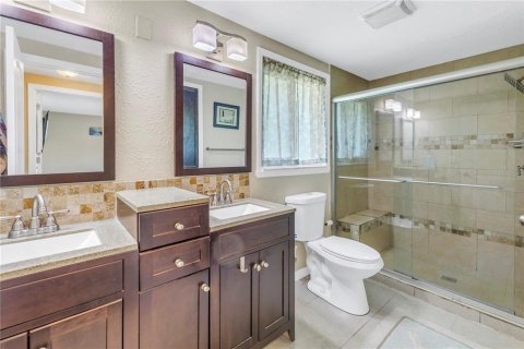 House in Englewood, Florida 2 bedrooms, 141.03 sq.m. № 1542350 - photo 25