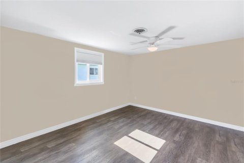 House in Englewood, Florida 2 bedrooms, 141.03 sq.m. № 1542350 - photo 24