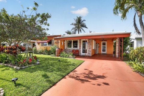Casa en Oakland Park, Florida 2 dormitorios, 104.79 m2 № 2242676