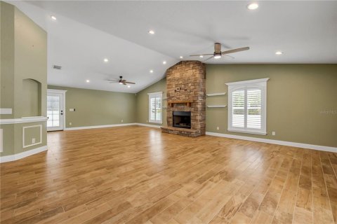 House in Winter Garden, Florida 3 bedrooms, 244.98 sq.m. № 1847046 - photo 21