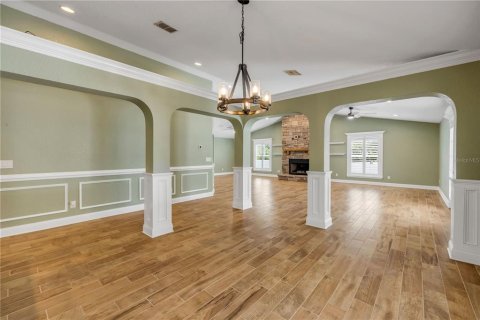 House in Winter Garden, Florida 3 bedrooms, 244.98 sq.m. № 1847046 - photo 17