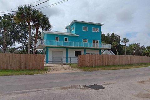 House in Spring Hill, Florida 3 bedrooms, 143.07 sq.m. № 2408959 - photo 5