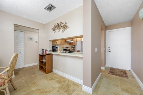 Copropriété à vendre à Saint Petersburg, Floride: 2 chambres, 85.01 m2 № 1571861 - photo 2