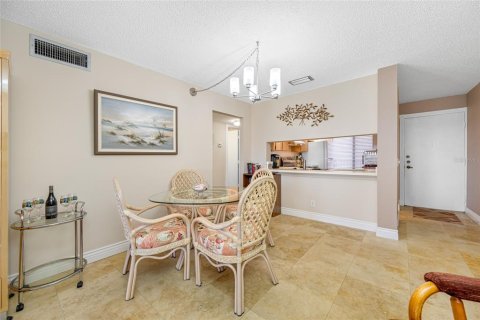 Copropriété à vendre à Saint Petersburg, Floride: 2 chambres, 85.01 m2 № 1571861 - photo 12
