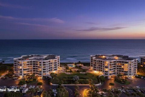 Copropriété à vendre à Palm Beach, Floride: 2 chambres, 161.65 m2 № 2087759 - photo 28