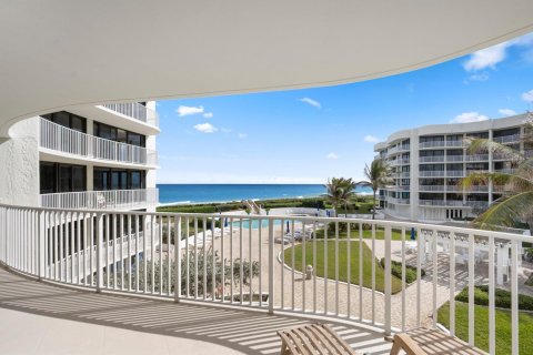 Copropriété à vendre à Palm Beach, Floride: 2 chambres, 161.65 m2 № 2087759 - photo 19