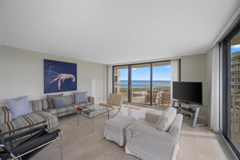 Copropriété à vendre à Palm Beach, Floride: 2 chambres, 161.65 m2 № 2087759 - photo 10