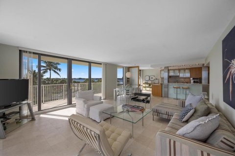 Copropriété à vendre à Palm Beach, Floride: 2 chambres, 161.65 m2 № 2087759 - photo 8