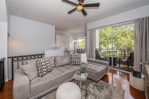 Touwnhouse à vendre à Tampa, Floride: 1 chambre, 98.66 m2 № 1912161 - photo 8