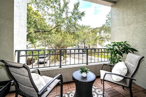 Touwnhouse à vendre à Tampa, Floride: 1 chambre, 98.66 m2 № 1912161 - photo 5