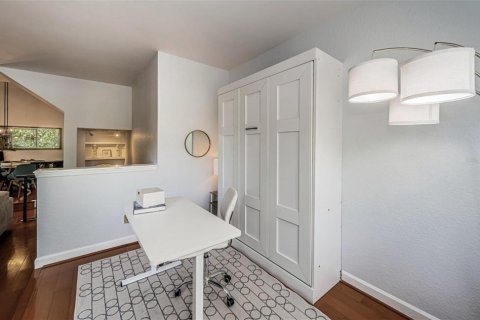Touwnhouse à vendre à Tampa, Floride: 1 chambre, 98.66 m2 № 1912161 - photo 11