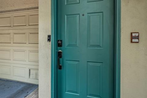 Touwnhouse à vendre à Tampa, Floride: 1 chambre, 98.66 m2 № 1912161 - photo 3