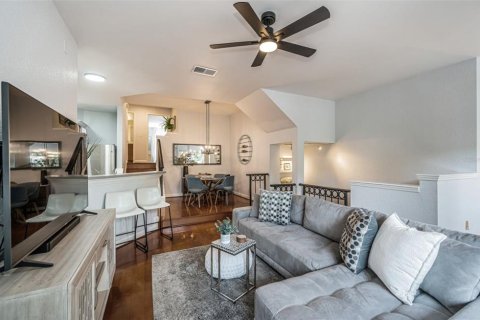 Touwnhouse à vendre à Tampa, Floride: 1 chambre, 98.66 m2 № 1912161 - photo 12