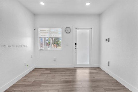 Townhouse in Homestead, Florida 4 bedrooms, 168.34 sq.m. № 2078507 - photo 12