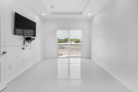 Townhouse in Homestead, Florida 4 bedrooms, 168.34 sq.m. № 2078507 - photo 23