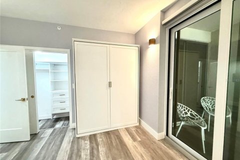 Снять в аренду кондоминиум в Клируотер, Флорида 1 комната, 183.02м2, № 2104250 - фото 12