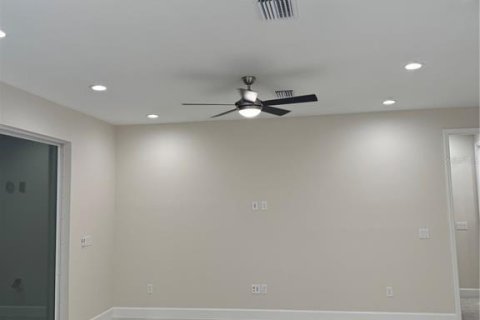 House in Wesley Chapel, Florida 3 bedrooms, 181.53 sq.m. № 2122292 - photo 14