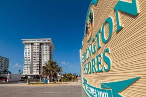 Condominio en venta en Redington Shores, Florida, 2 dormitorios, 134.71 m2 № 1685010 - foto 5