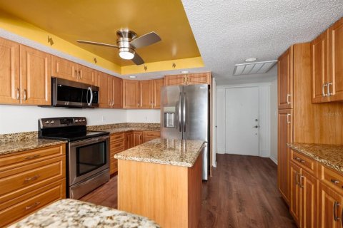 Condominio en venta en Redington Shores, Florida, 2 dormitorios, 134.71 m2 № 1685010 - foto 8