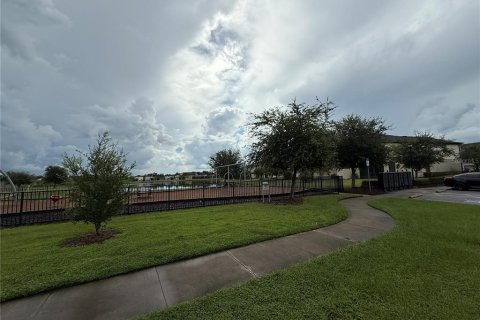 Touwnhouse à vendre à Riverview, Floride: 2 chambres, 147.53 m2 № 1901589 - photo 21
