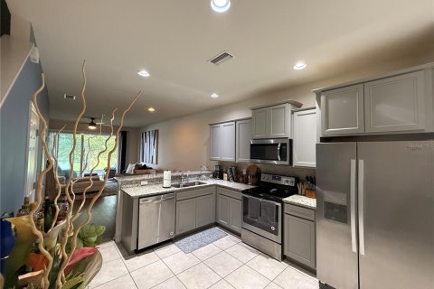 Touwnhouse à vendre à Riverview, Floride: 2 chambres, 147.53 m2 № 1901589 - photo 2