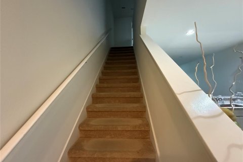 Touwnhouse à vendre à Riverview, Floride: 2 chambres, 147.53 m2 № 1901589 - photo 6
