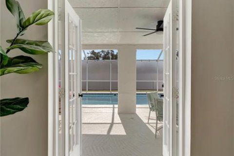 House in Sarasota, Florida 3 bedrooms, 137.87 sq.m. № 1780261 - photo 20