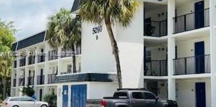 Condominio en Davie, Florida, 2 dormitorios  № 1726246