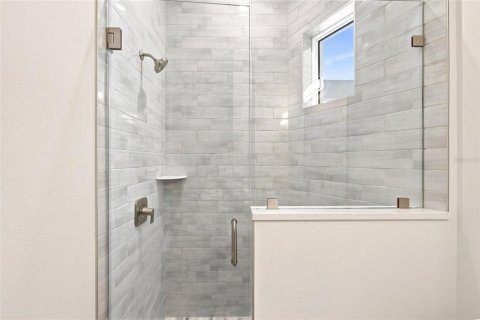 Купить виллу или дом в Норт-Порт, Флорида 6 комнат, 219.99м2, № 2285068 - фото 22
