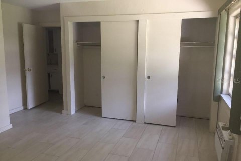 Commercial property in Edgewater, Florida 3 bedrooms, 207.36 sq.m. № 2104016 - photo 10