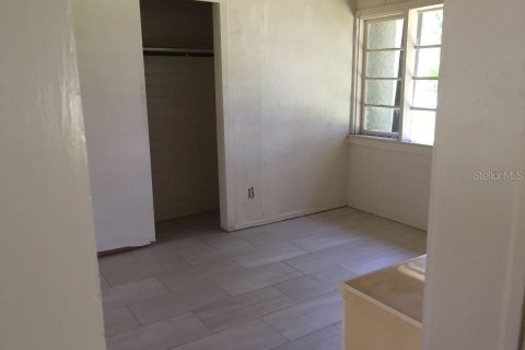 Commercial property in Edgewater, Florida 3 bedrooms, 207.36 sq.m. № 2104016 - photo 23