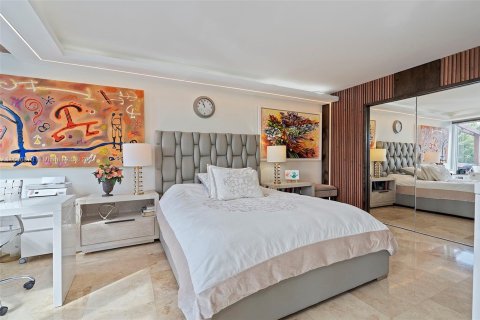 Casa en venta en Miami Lakes, Florida, 2 dormitorios, 73.39 m2 № 1623678 - foto 29
