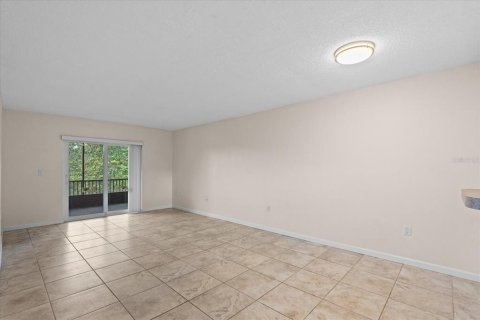 Condo in Ormond Beach, Florida, 2 bedrooms  № 1619037 - photo 17