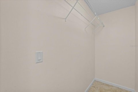 Condo in Ormond Beach, Florida, 2 bedrooms  № 1619037 - photo 23