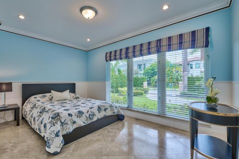 Casa en venta en Fort Lauderdale, Florida, 3 dormitorios, 330.36 m2 № 2414362 - foto 12