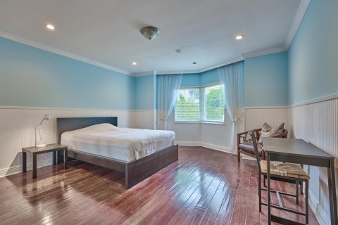 Casa en venta en Fort Lauderdale, Florida, 3 dormitorios, 330.36 m2 № 2414362 - foto 14