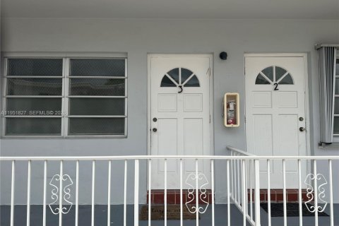 Снять в аренду кондоминиум в Майами-Бич, Флорида 1 спальня, 58.99м2, № 2006060 - фото 7