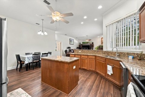 Villa ou maison à vendre à Lakeland, Floride: 4 chambres, 266.54 m2 № 2413579 - photo 10