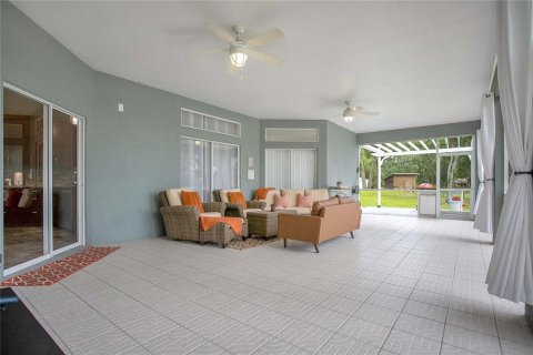 Immobilier commercial à vendre à Lutz, Floride: 169.55 m2 № 2233955 - photo 12