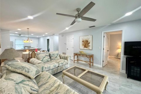 Condominio en alquiler en Sarasota, Florida, 2 dormitorios, 99.31 m2 № 1666242 - foto 8