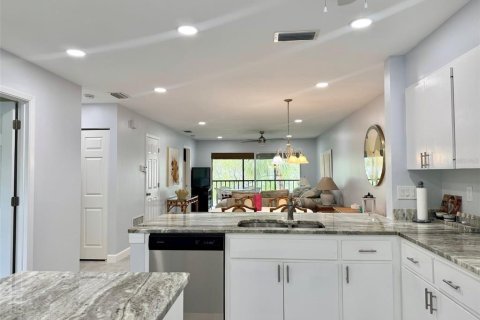 Condominio en alquiler en Sarasota, Florida, 2 dormitorios, 99.31 m2 № 1666242 - foto 16